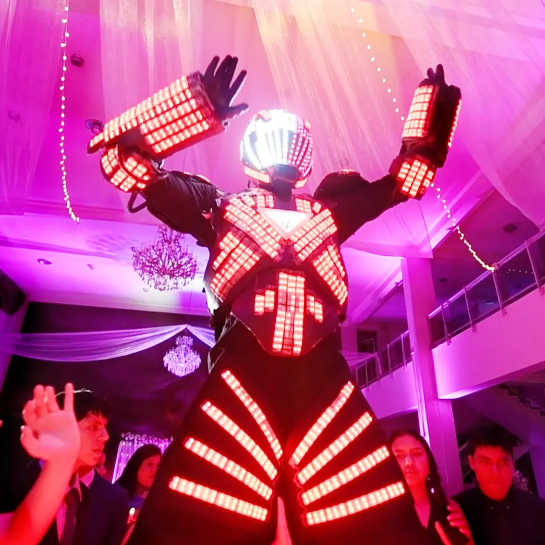 Robot gigante LED